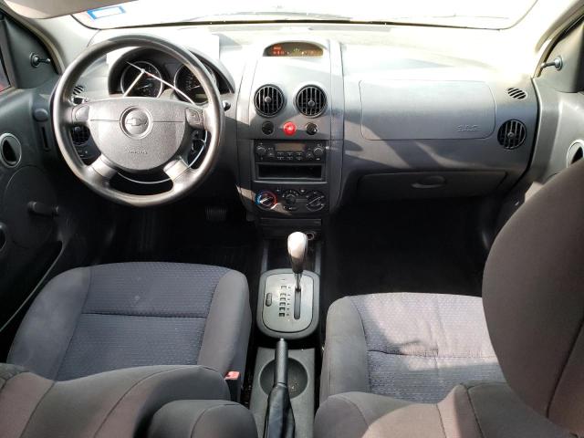 KL1TD66618B110479 - 2008 CHEVROLET AVEO BASE SILVER photo 8