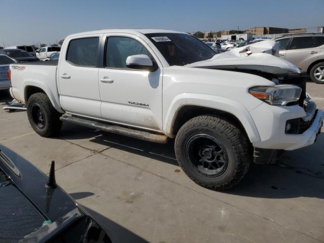 3TMCZ5AN0JM167340 - 2018 TOYOTA TACOMA DOUBLE CAB WHITE photo 4