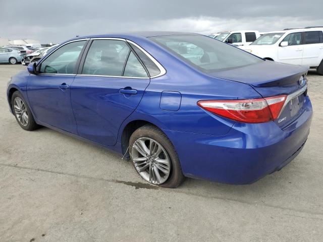 4T1BF1FK1GU603902 - 2016 TOYOTA CAMRY LE BLUE photo 2