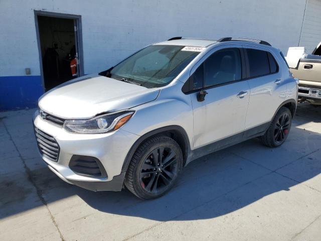 3GNCJPSB3KL115187 - 2019 CHEVROLET TRAX 1LT SILVER photo 1