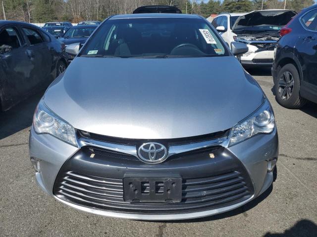 4T4BF1FK0FR492294 - 2015 TOYOTA CAMRY LE SILVER photo 5