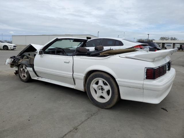 1FABP45E3JF227008 - 1988 FORD MUSTANG GT WHITE photo 2