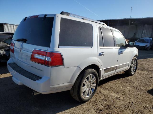 5LMJJ2J59EEL00260 - 2014 LINCOLN NAVIGATOR WHITE photo 3