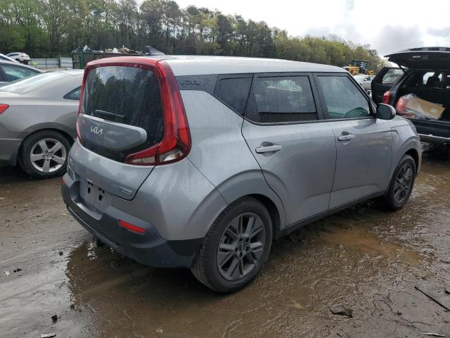 KNDJ33AU6N7816871 - 2022 KIA SOUL EX GRAY photo 3