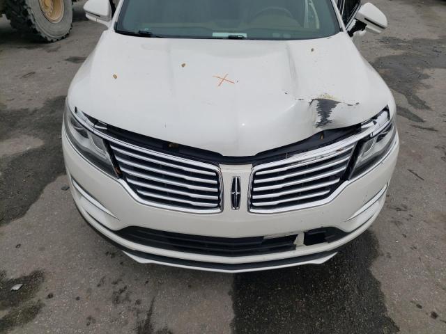 5LMCJ3D90HUL47314 - 2017 LINCOLN MKC RESERVE WHITE photo 11