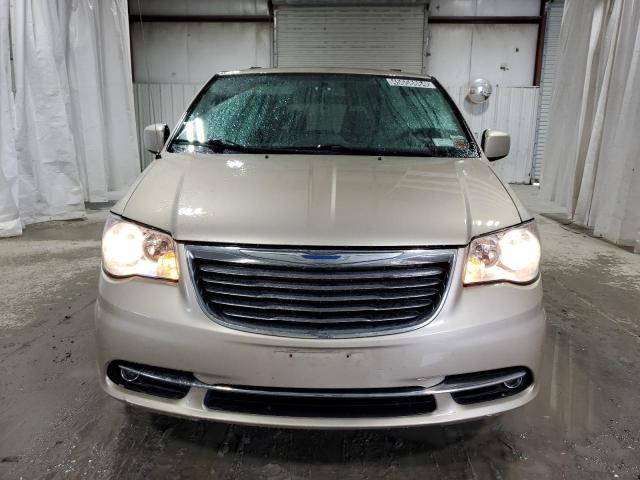 2C4RC1BG3GR228654 - 2016 CHRYSLER TOWN & COU TOURING GOLD photo 5