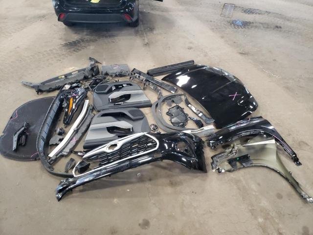 5TDGZRBH6NS568916 - 2022 TOYOTA HIGHLANDER XLE Azul foto 13