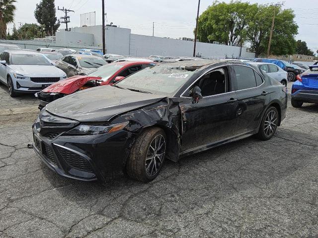 4T1G11AKXRU850138 - 2024 TOYOTA CAMRY SE NIGHT SHADE CHARCOAL photo 1