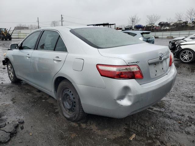 4T1BE46K97U606275 - 2007 TOYOTA CAMRY CE SILVER photo 2