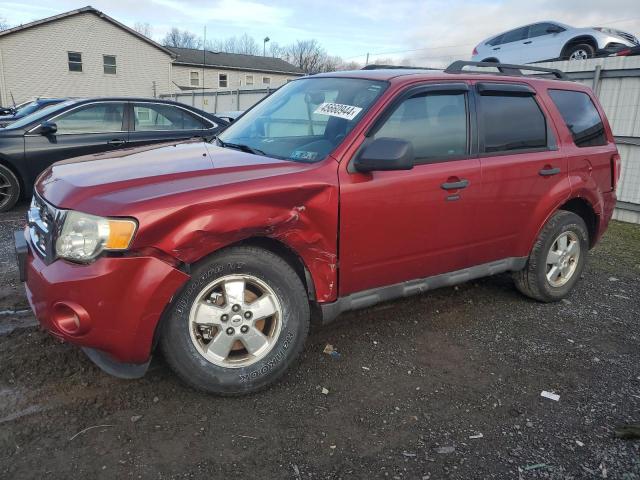 1FMCU9DGXCKB43944 - 2012 FORD ESCAPE XLT RED photo 1