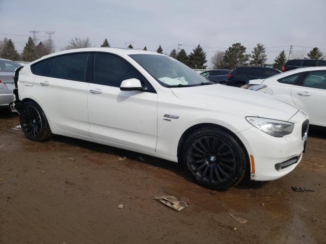 WBASP2C56BC338265 - 2011 BMW 535 XIGT WHITE photo 4