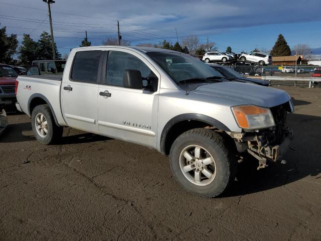 1N6BA07C28N304478 - 2008 NISSAN TITAN XE SILVER photo 4