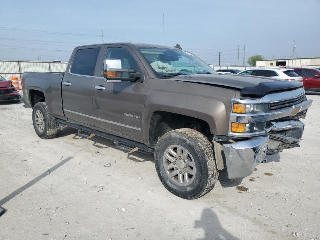 1GC1KWE86FF555363 - 2015 CHEVROLET SILVERADO K2500 HEAVY DUTY LTZ BROWN photo 4