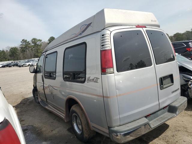 1GBFG15MXW1007052 - 1998 CHEVROLET EXPRESS G1 GRAY photo 2