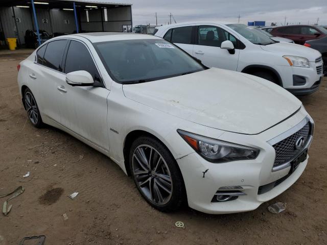 JN1AV7AR3GM530139 - 2016 INFINITI Q50 HYBRID WHITE photo 4