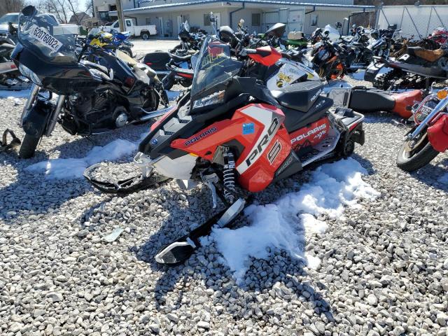 SN1DCH8P2HC704037 - 2017 POLARIS SNOWMOBILE RED photo 2