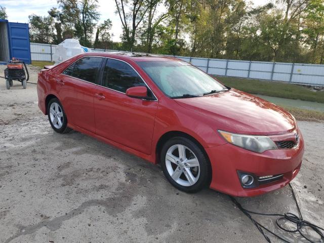 4T1BF1FK9DU690332 - 2013 TOYOTA CAMRY L RED photo 4