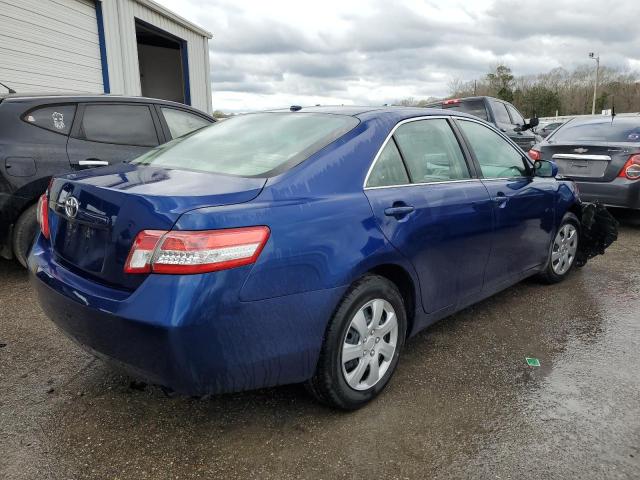 4T1BF3EK2BU757640 - 2011 TOYOTA CAMRY BASE BLUE photo 3