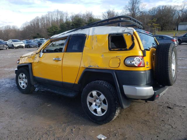 JTEBU11FX70061769 - 2007 TOYOTA FJ CRUISER YELLOW photo 2