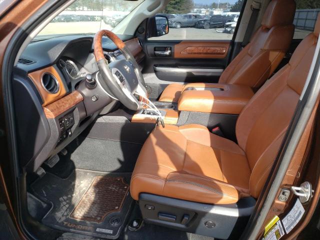 5TFAW5F14EX407608 - 2014 TOYOTA TUNDRA CREWMAX PLATINUM 棕色 照片 7