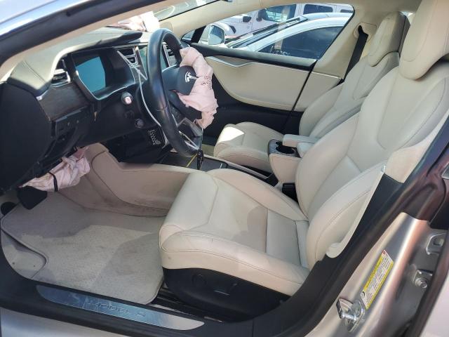 5YJSA1E12HF212943 - 2017 TESLA MODEL S ნაცრისფერი ფოტო 7