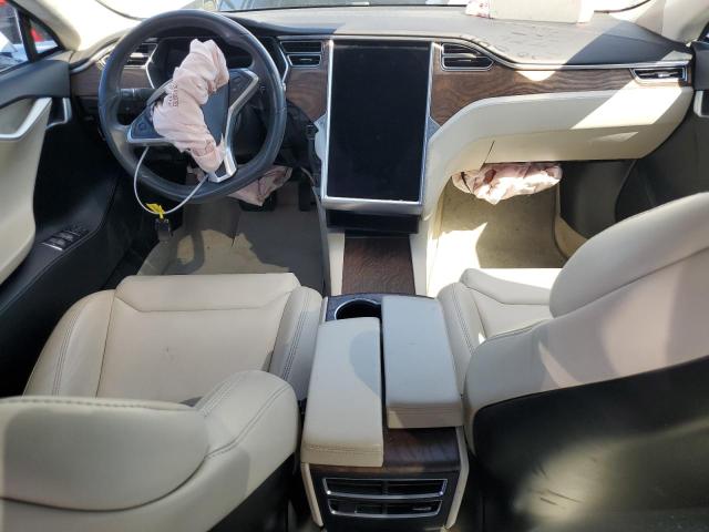 5YJSA1E12HF212943 - 2017 TESLA MODEL S ნაცრისფერი ფოტო 8