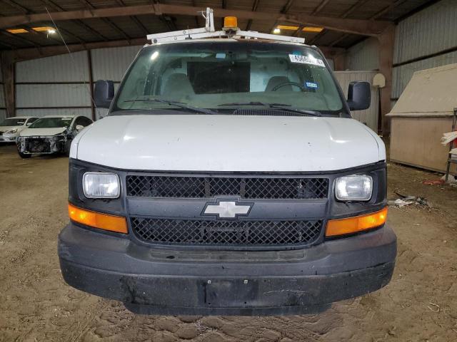 1GCGG25U271224795 - 2007 CHEVROLET EXPRESS G2 WHITE photo 5