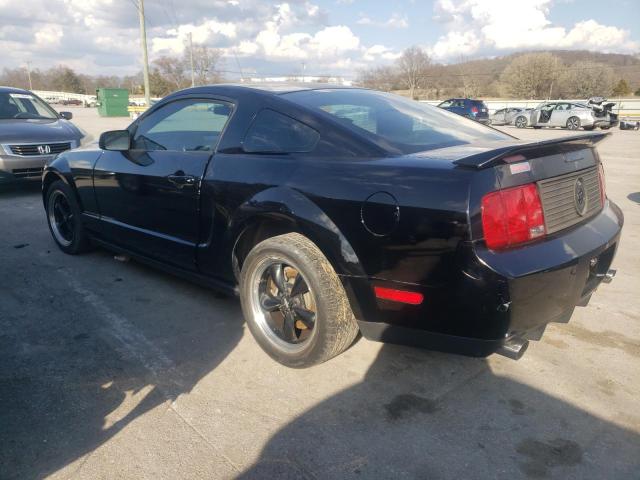 1ZVFT82H755157647 - 2005 FORD MUSTANG GT BLACK photo 2