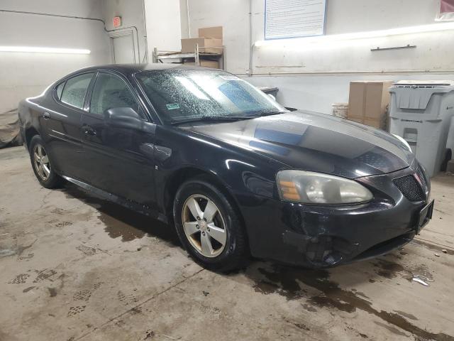 2G2WP552X81113357 - 2008 PONTIAC GRAND PRIX BLACK photo 4