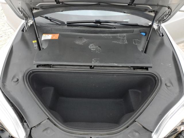 5YJSA1E15HF210409 - 2017 TESLA MODEL S Արծաթագույն լուսանկար 11