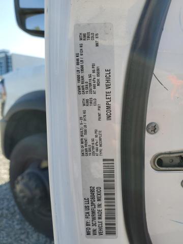 3C7WRMFL3PG604952 - 2023 RAM 5500 Blanco foto 12