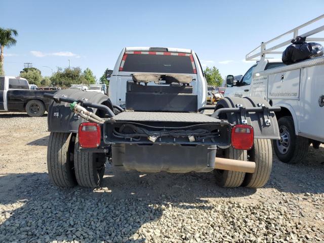 3C7WRMFL3PG604952 - 2023 RAM 5500 Blanco foto 6