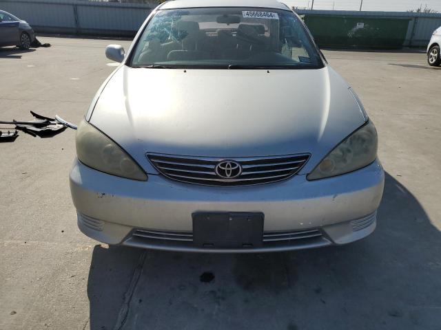 4T1BE32K56U130136 - 2006 TOYOTA CAMRY LE SILVER photo 11