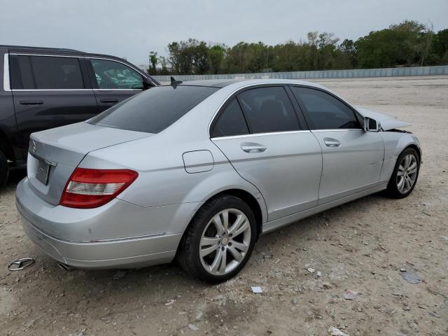 WDDGF5EB3BA448563 - 2011 MERCEDES-BENZ C 300 SILVER photo 3