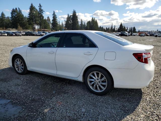 4T1BF1FK5DU254416 - 2013 TOYOTA CAMRY L WHITE photo 2