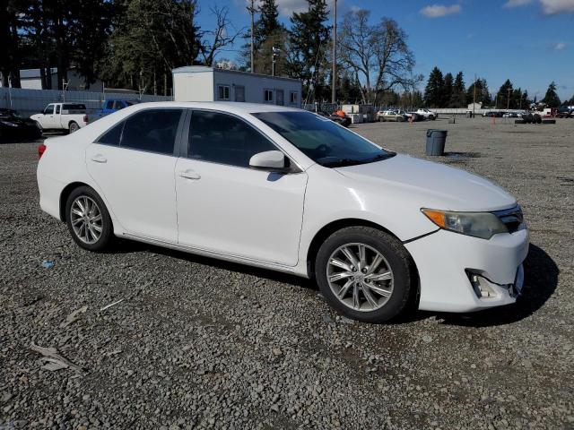 4T1BF1FK5DU254416 - 2013 TOYOTA CAMRY L WHITE photo 4