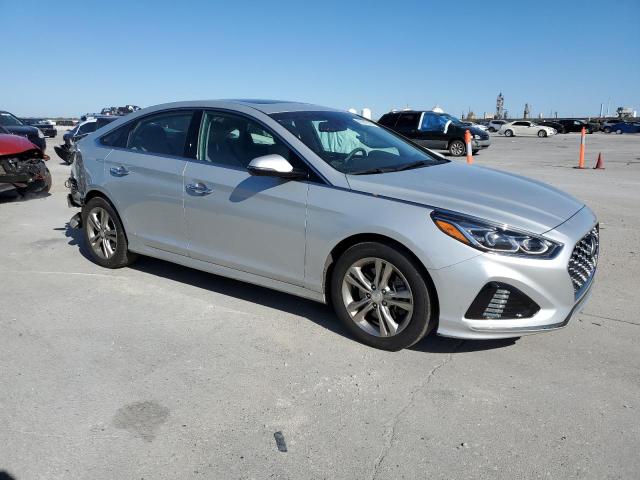 5NPE34AF8KH768855 - 2019 HYUNDAI SONATA LIMITED SILVER photo 4