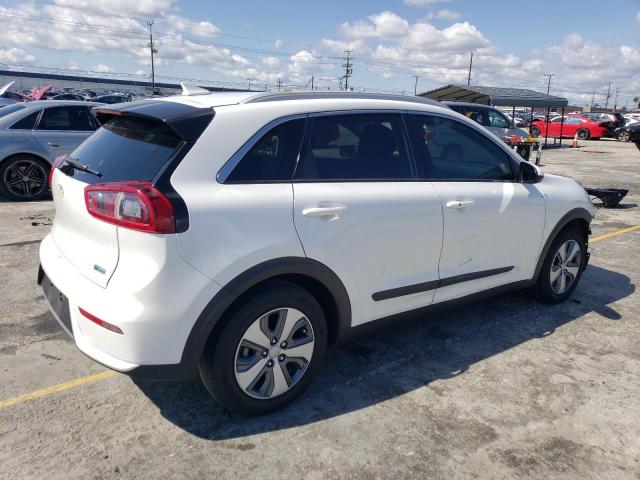 KNDCB3LC5K5351751 - 2019 KIA NIRO FE WHITE photo 3