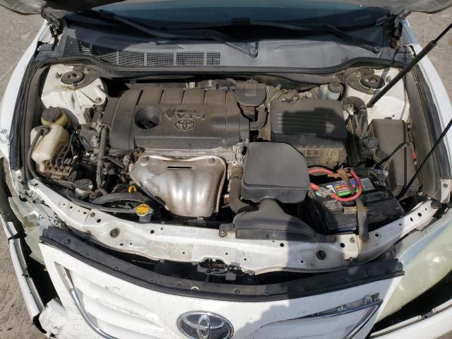 4T1BF3EK9BU621277 - 2011 TOYOTA CAMRY BASE WHITE photo 11