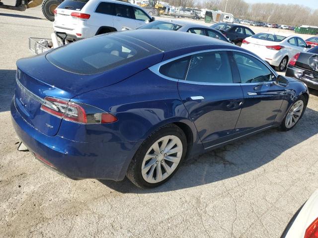 5YJSA1E22HF209498 - 2017 TESLA MODEL S ლურჯი ფოტო 3