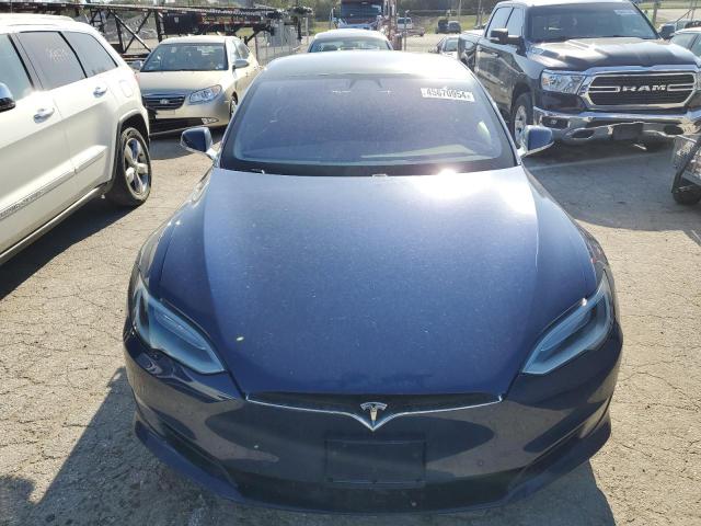 5YJSA1E22HF209498 - 2017 TESLA MODEL S ლურჯი ფოტო 5
