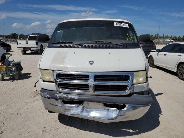 2B7HB11X52K122546 - 2002 DODGE RAM VAN B1500 WHITE photo 5