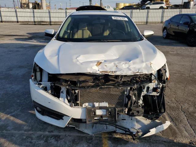 JHMFC1F36JX024822 - 2018 HONDA CIVIC EX WHITE photo 5