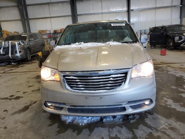 2C4RC1CG6FR742110 - 2015 CHRYSLER TOWN & COU TOURING L TAN photo 5