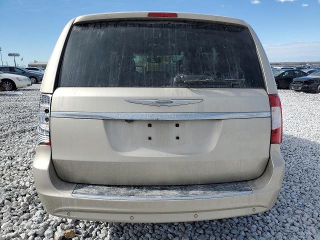 2C4RC1CG6FR742110 - 2015 CHRYSLER TOWN & COU TOURING L TAN photo 6