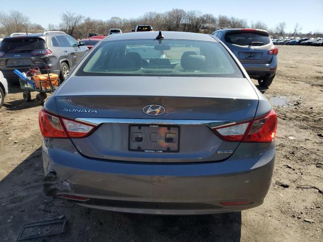 5NPEC4AC4BH171627 - 2011 HYUNDAI SONATA SE GRAY photo 6