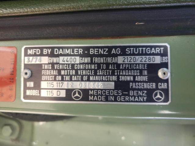 11511712031342 - 1974 MERCEDES-BENZ 240 D GREEN photo 13