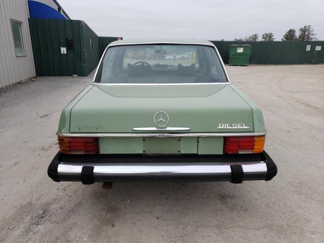 11511712031342 - 1974 MERCEDES-BENZ 240 D GREEN photo 6