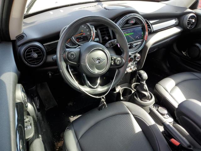 WMWXP5C57K2H97403 - 2019 MINI COOPER GRAY photo 8