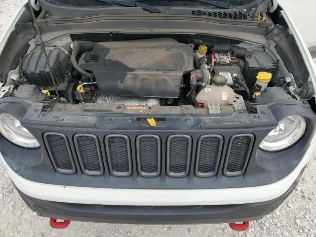 ZACCJBCBXJPG79564 - 2018 JEEP RENEGADE TRAILHAWK WHITE photo 11